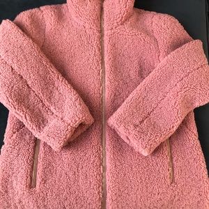 Gorgeous pink Sherpa Loft jacket.
